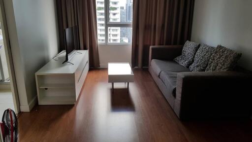 1 Bedroom 1 Bathroom Size 50sqm Condo One X for Sale 6mTHB