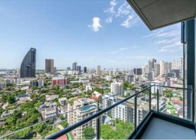 2 Bedrooms 2 Bathrooms Size 80sqm. Beatniq Sukhumvit 32 for Rent 85,000 THB