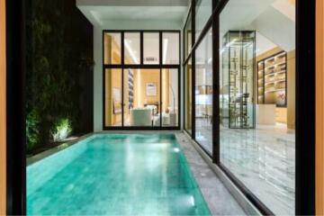 4 Bedrooms 5 Bathrooms Size 550sqm. Soi Sukhumvit 65 for Sale 78mTHB