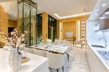 4 Bedrooms 5 Bathrooms Size 550sqm. Soi Sukhumvit 65 for Sale 78mTHB