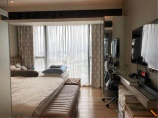 3 Bedrooms 4 Bathrooms Size 193sqm. The Met Satorn for Sale 36mTHB