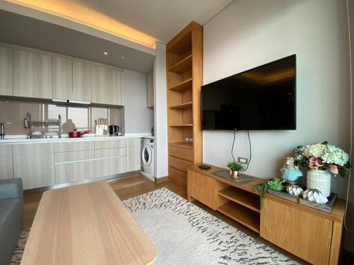 2 Bedrooms 2 Bathrooms 65 sqm Rental 55,000 thb/month  The Lumpini 24