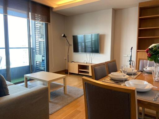 2 Bedrooms 2 Bathrooms , 55 sq.m, Rental 48,000 thb/month, The Lumpini Sukhumvit 24