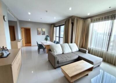 2 Bedrooms 3 Bathrooms Size 107sqm. The Emproio for Rent 80,000 THB