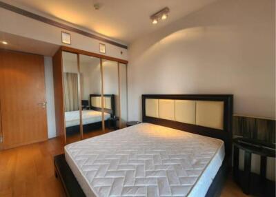 2 Bedrooms 2 Bathrooms Size 93.22sqm. The MET Sathorn for Rent 65,000 THB for Sale 17.1mTHB