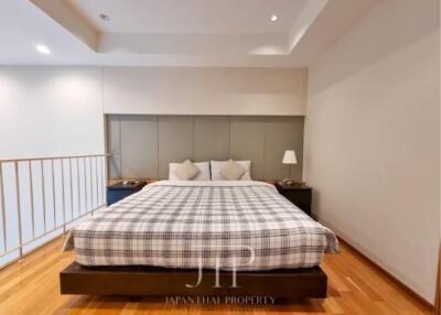 1 Bedroom 1 Bathroom Size 100sqm The Empire Place for Rent 52,000THB for Sale 16,900,000THB