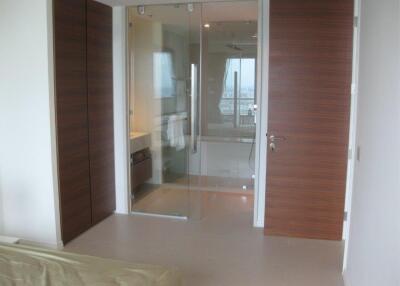 1 Bedroom 1 Bathroom Size 67sqm THE RIVER for Rent 35,000THB for Sale 13.8mTHB