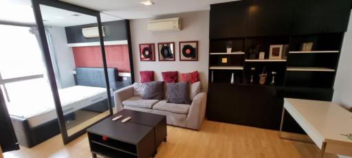 1 Bedroom 1 Bathroom Size 38sqm XVI Condominium sukhumvit 16 for Rent 15,000THB for Sale 4.1 MB