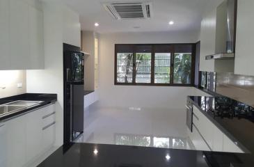 House in Compound at soi Pattanasin Sathorn - 6 bed 7 bath - 1150 sqm - For rent: ฿430,000/Monthly