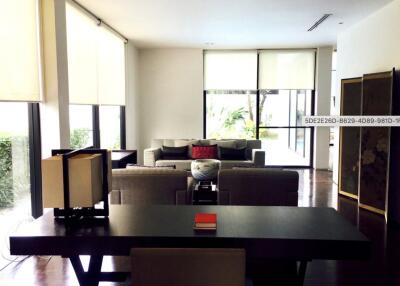 Single house with private pool - 4 bed 5 bath - 400 sqm - For rent: 180,000THB(unfurnished 170,000THB)