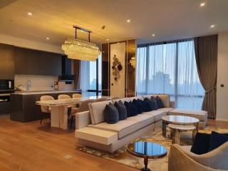 3+1 Bedrooms 254 s.qm, Rental 400,000thb/month, MUNIQ Langsuan Condominium