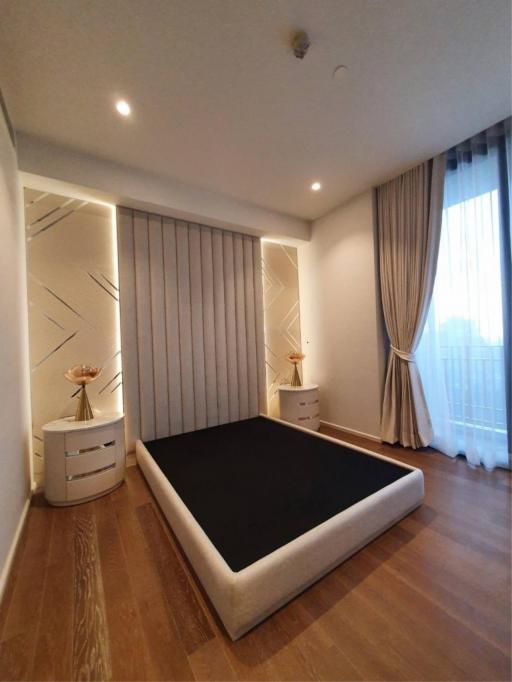 3+1 Bedrooms 254 s.qm, Rental 400,000thb/month, MUNIQ Langsuan Condominium