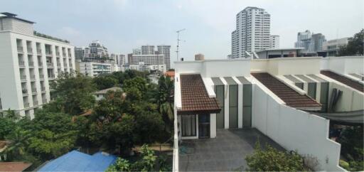 3 bedrooms 3 bathrooms 160sqm for rent 40,000THB at El Patio