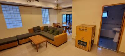 3 Bedrooms 3 Bathrooms Size 200sqm. El Patio for Rent 40,000 THB