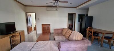 3 Bedrooms 3 Bathrooms Size 200sqm. El Patio for Rent 40,000 THB