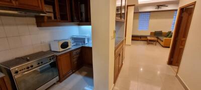 3 Bedrooms 3 Bathrooms Size 200sqm. El Patio for Rent 40,000 THB