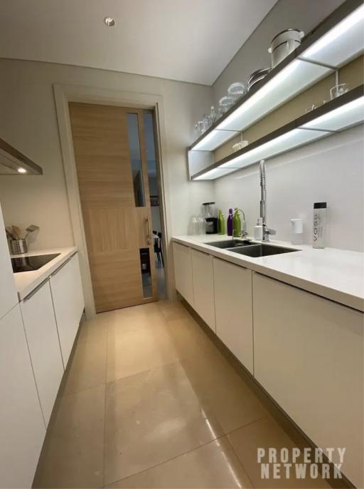 Sindhorn Residence - For rent: ฿220 000/month - 150sqm - 3 bed 3 bath