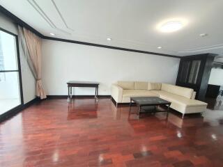 3 Bedrooms 3 Bathrooms Size 223sqm. Regent on the Park 1 for Rent 55,000 THB