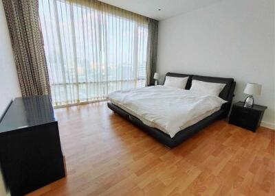 2 Bedrooms 2 Bathrooms Size 96sqm. Fullertor for Rent 85,000 THB