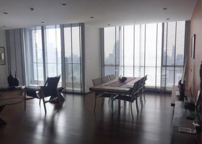 4 Bedrooms 4 Bathrooms Size 256sqm. Hyde Sukhumvit 13 for Rent 200,000 THB for Sale 66mTHB