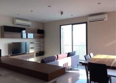 2 Bedrooms 2 Bathrooms Size 86sqm. Villa Asoke for Rent 42,000 THB