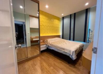 2 Bedrooms 2 Bathrooms Size 86sqm. Villa Asoke for Rent 43,000 THB