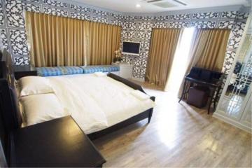 4 Bedrooms 4 Bathrooms Size 270sqm. Kiarti Thanee City Mansion for Rent 100,000 THB for Sale 26mTHB