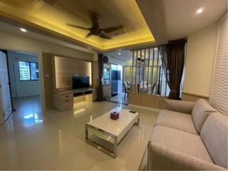 4 Bedrooms 3 Bathrooms Size 196sqm. Park 24 for Rent 70,000 THB