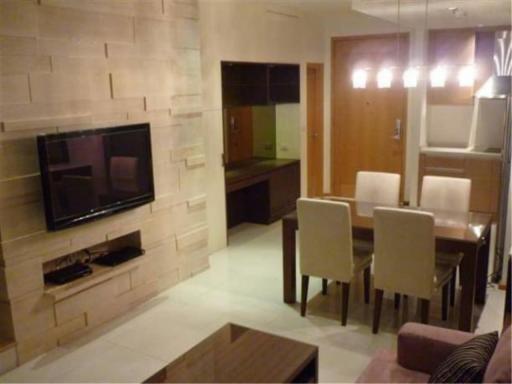 1 Bedroom 1 Bathroom Size 73sqm The Emporio Place for Rent 40,000THB