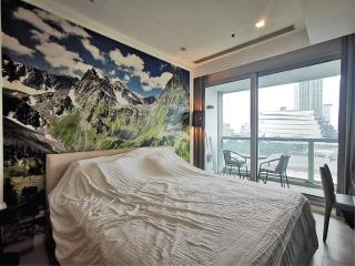 1 Bedroom 1 Bathroom Size 65sqm The River for Rent 35,000THB