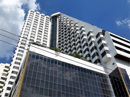 Omni Tower - For sale: THB 3,990,000 - 65.22 sqm - 1 bed 1 bath