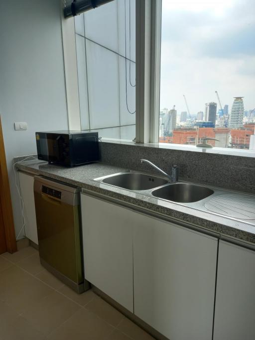 Millennium Residence - For rent: 75,000/Month - 128sqm - 2 bed + maid - 3 bath