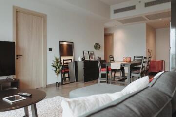 2 Bedrooms 2 Bathrooms Size 87sqm. Loft Asoke for Rent 70,000 THB