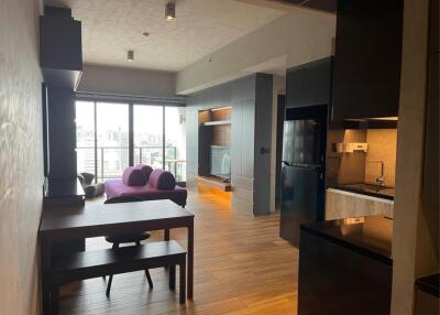 2 Bedrooms 1 Bathroom Size 75sqm. Loft Asoke for Rent 58,000 THB