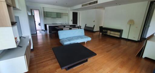 3 Bedrooms 3 Bathrooms Size 200sqm. The Lofts Yennakart for Rent 65,000 THB