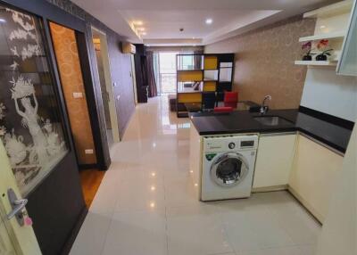 2 Bedrooms 2 Bathrooms Size 68sqm. Le Nice Ekamai for Rent 35,000 THB