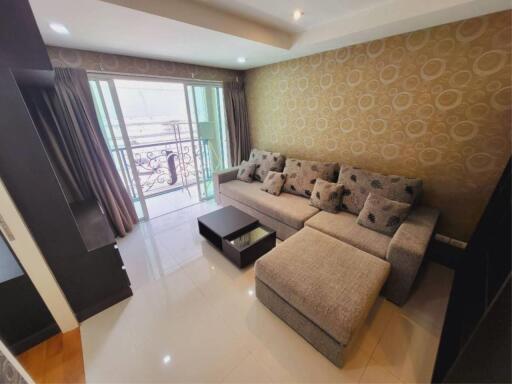 2 Bedrooms 2 Bathrooms Size 68sqm. Le Nice Ekamai for Rent 35,000 THB