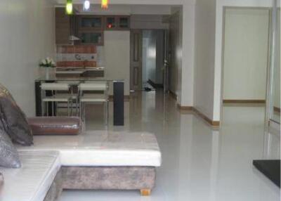 2 Bedrooms 1 Bathroom Size 40sqm. Waterford Rama 4 for Rent 16,000 THB