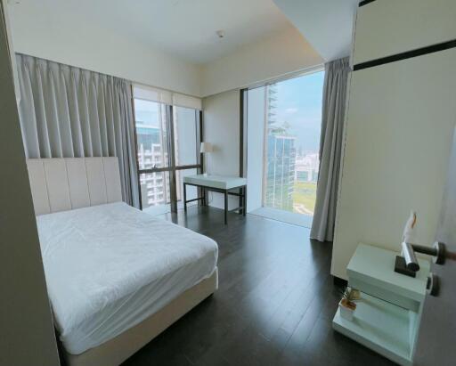 2 Bedrooms 2 Bathrooms Size 138sqm. Hansar Residence for Rent 100,000 THB