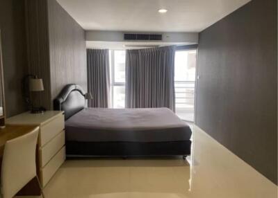 3 Bedrooms 2 Bathrooms Size 121sqm. Waterford Diamond Tower for Rent 47,000 THB