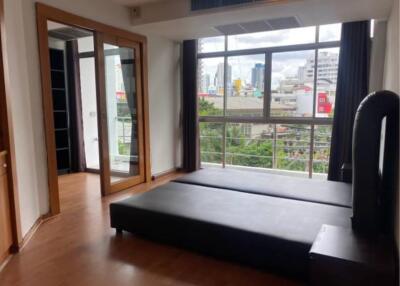 1 Bedroom 1 Bathroom Size 66sqm The Capital Sukhumvit 30/1 for Rent 27,000THB