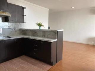 2 Bedrooms 1 Bathroom Size 84sqm. Waterford Diamond for Rent 35,000 THB