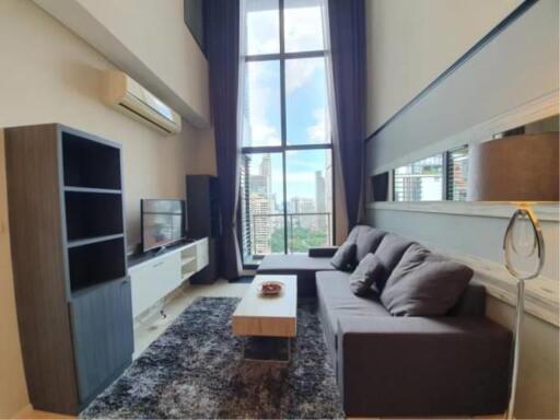 2 Bedrooms 2 Bathrooms Size 103sqm. Villa Asoke for Rent 58,000 THB