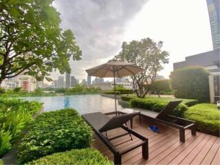 2 Bedrooms 2 Bathrooms Size 103sqm. Villa Asoke for Rent 58,000 THB