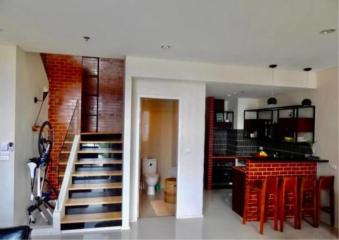 1 Bedroom 1 Bathroom Size 80sqm Villa Asoke for Rent 40,000THB for Sale 10 MB