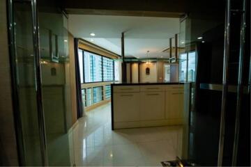 3 Bedrooms 3 Bathrooms Size 223sqm. President Park 24 for Rent 70,000 THB