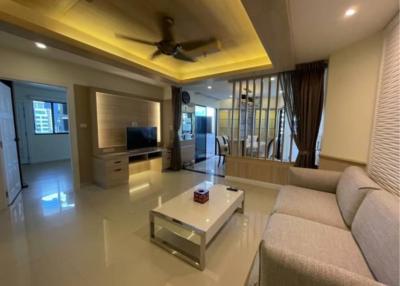 4 Bedrooms 3 Bathrooms Size 196sqm. President Park 24 for Rent 70,000 THB