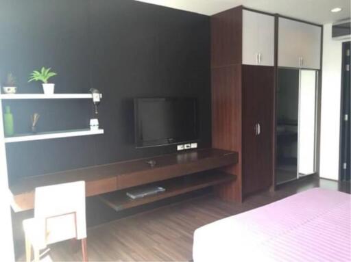 2 Bedrooms 2 Bathrooms Size 75sqm. CitiSmart Sukhumvit 18 for Rent 55,000 THB