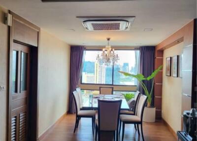 3 Bedrooms 3 Bathrooms Size 223sqm. President Park 24 for Rent 60,000 THB