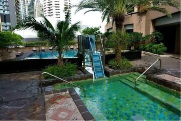 3 Bedrooms 3 Bathrooms Size 223sqm. President Park 24 for Rent 60,000 THB